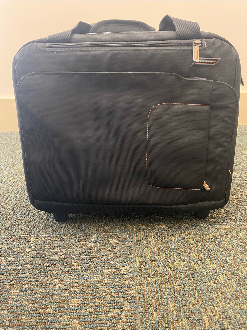 Briggs & Riley Travelware Black Expandable Rolling Laptop Carry On Briefcase